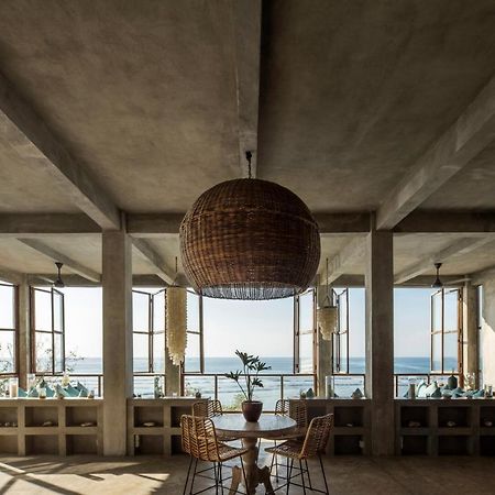 Villa V Uluwatu エクステリア 写真