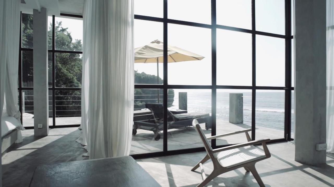 Villa V Uluwatu エクステリア 写真