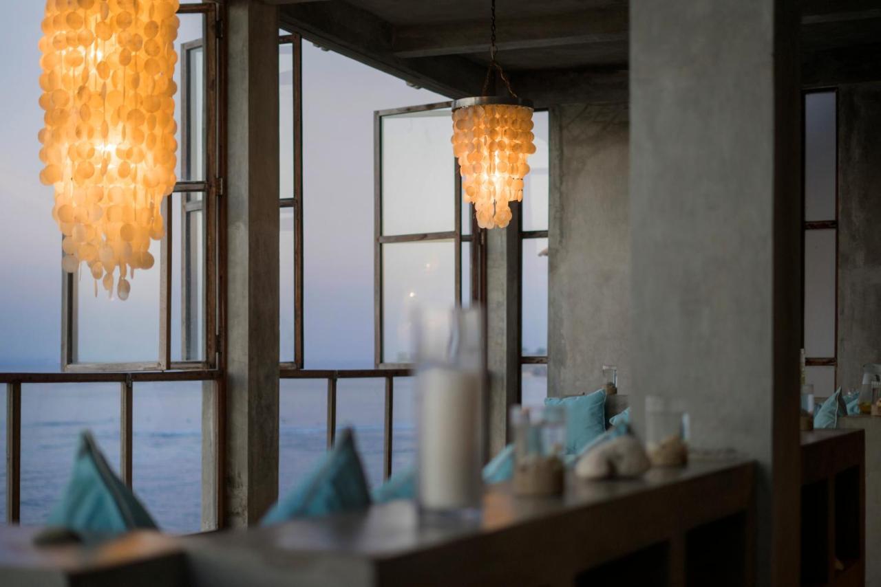 Villa V Uluwatu エクステリア 写真