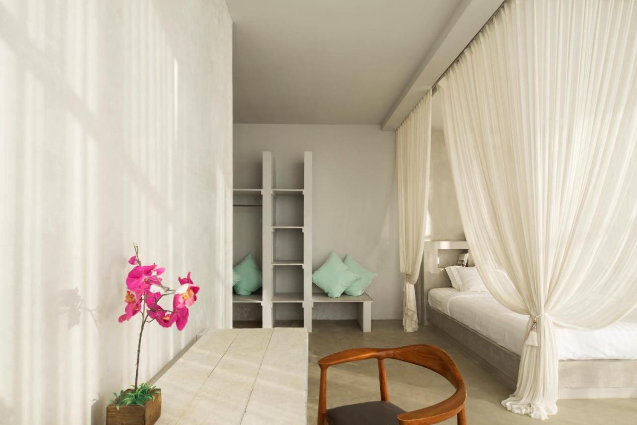 Villa V Uluwatu エクステリア 写真