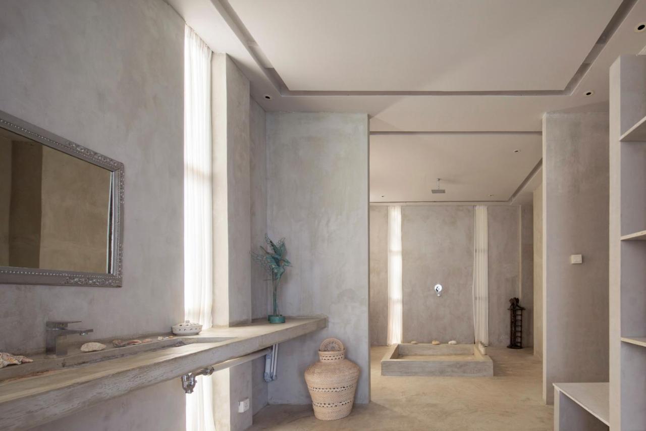 Villa V Uluwatu エクステリア 写真