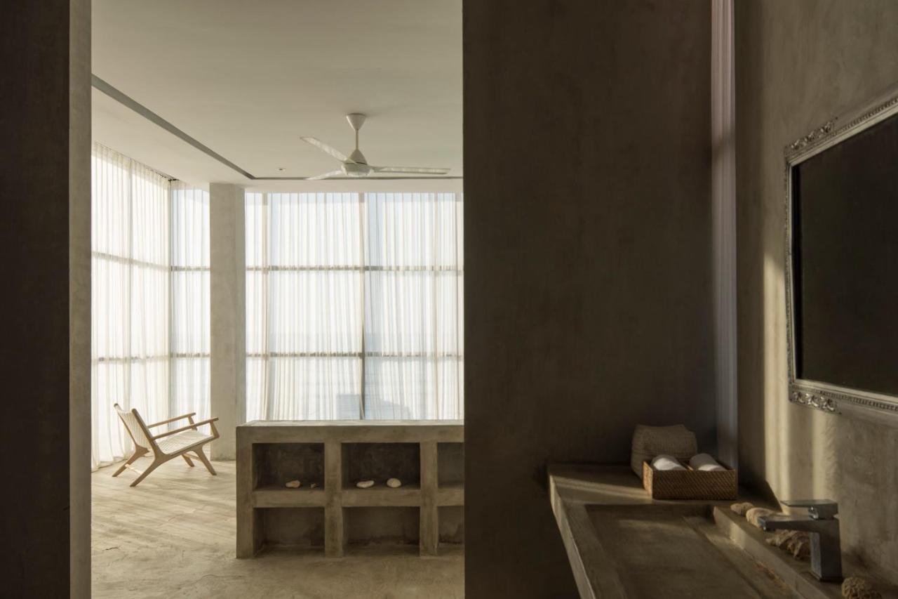 Villa V Uluwatu エクステリア 写真