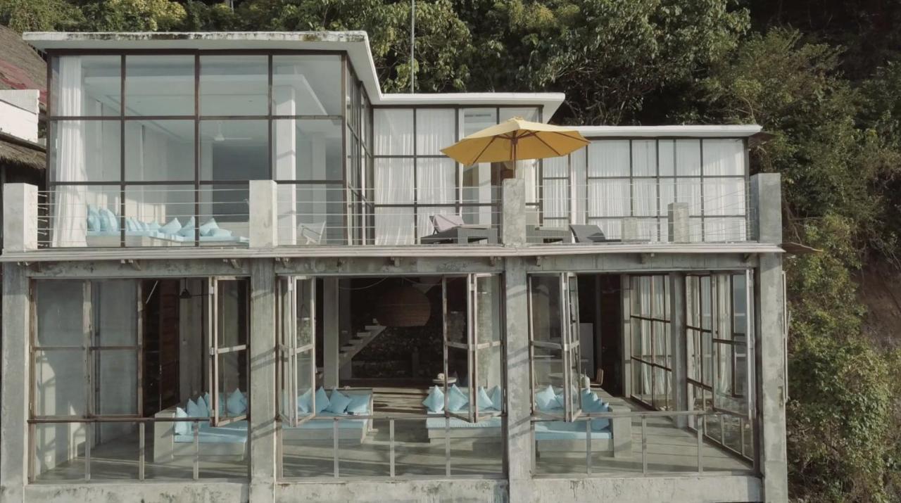 Villa V Uluwatu エクステリア 写真
