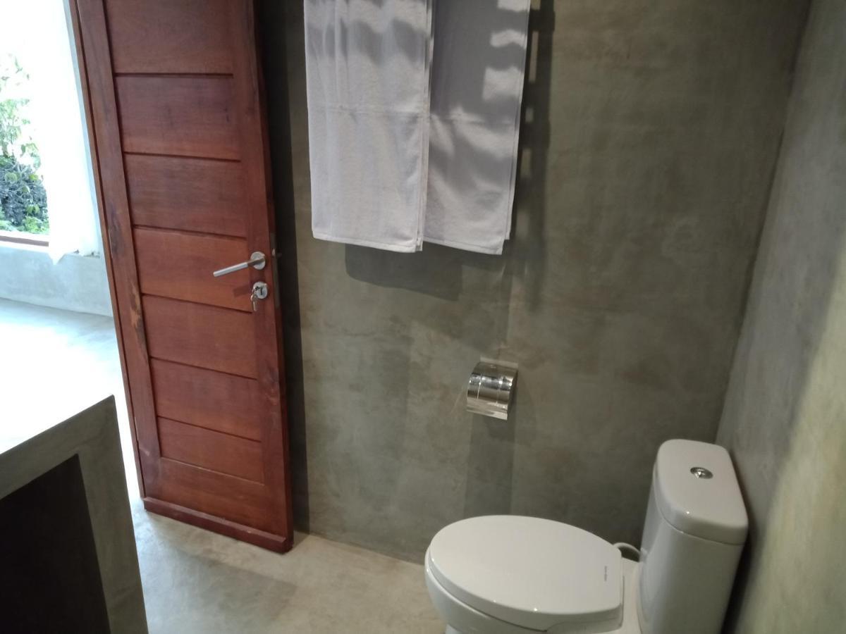 Villa V Uluwatu エクステリア 写真