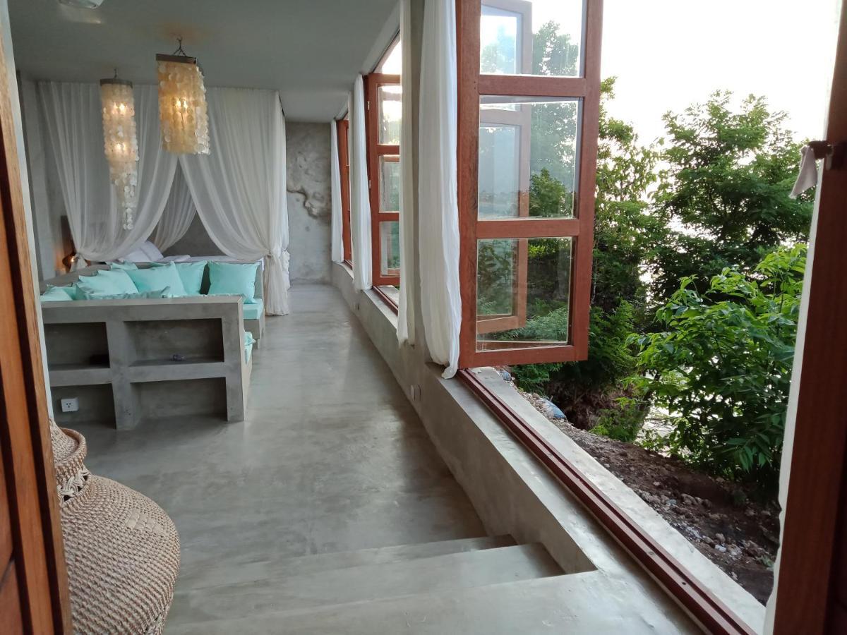 Villa V Uluwatu エクステリア 写真
