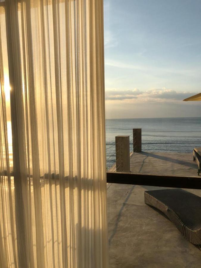 Villa V Uluwatu エクステリア 写真